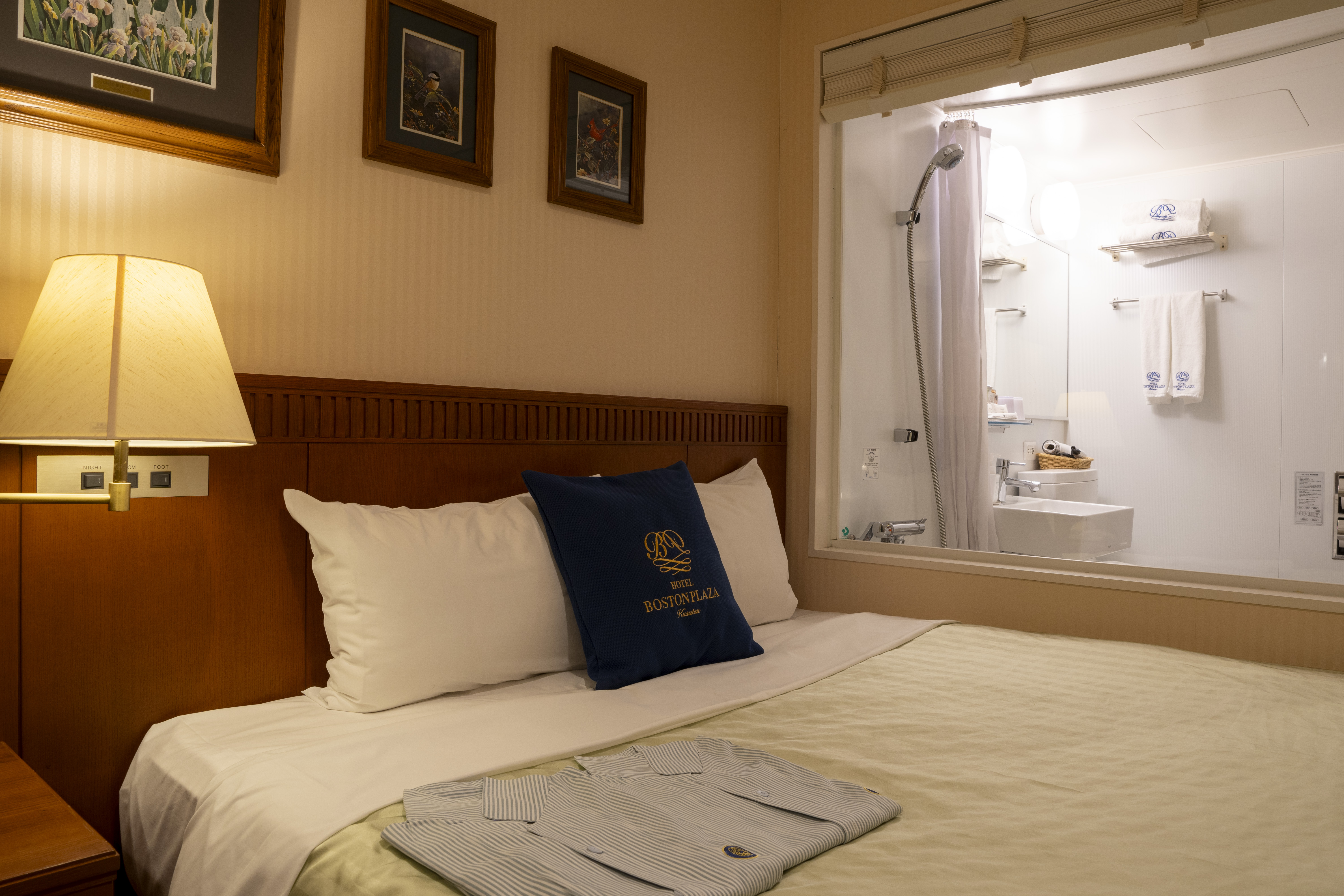 シースルーバスルーム