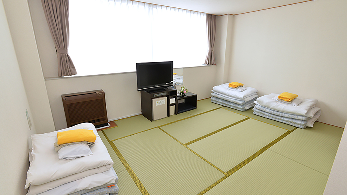 ○禁煙○和室3名（4名）＜シャワーブース・トイレ付＞