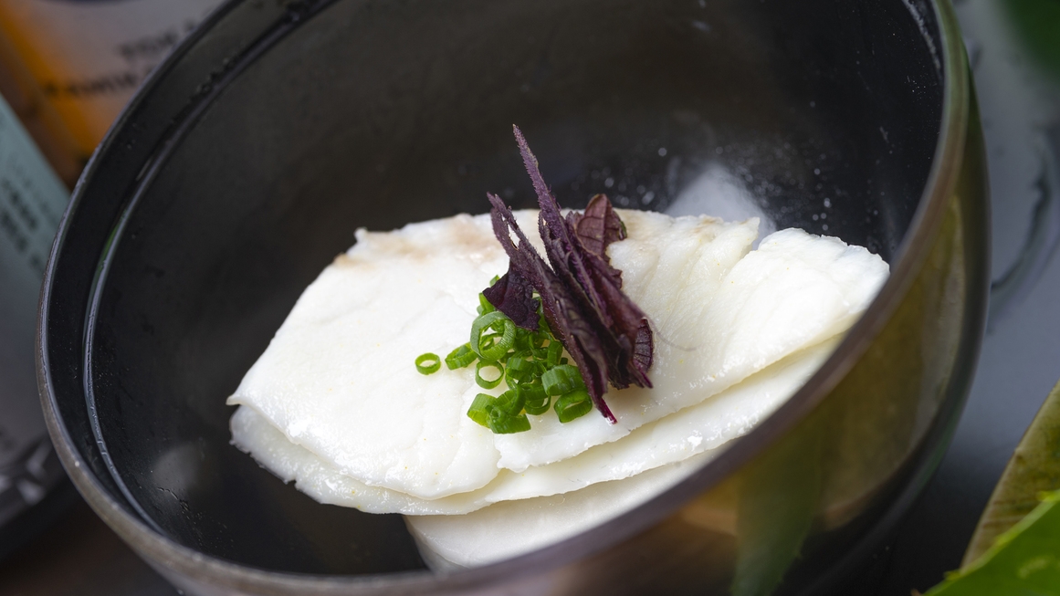 【スタンダード｜和食膳】ニセコの大自然と自家源泉「美肌の湯」を愉しむ