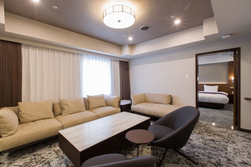 【ちょっと贅沢★スイートな夜】レイトチェックアウトの素泊りスイートプラン（食事なし・禁煙）