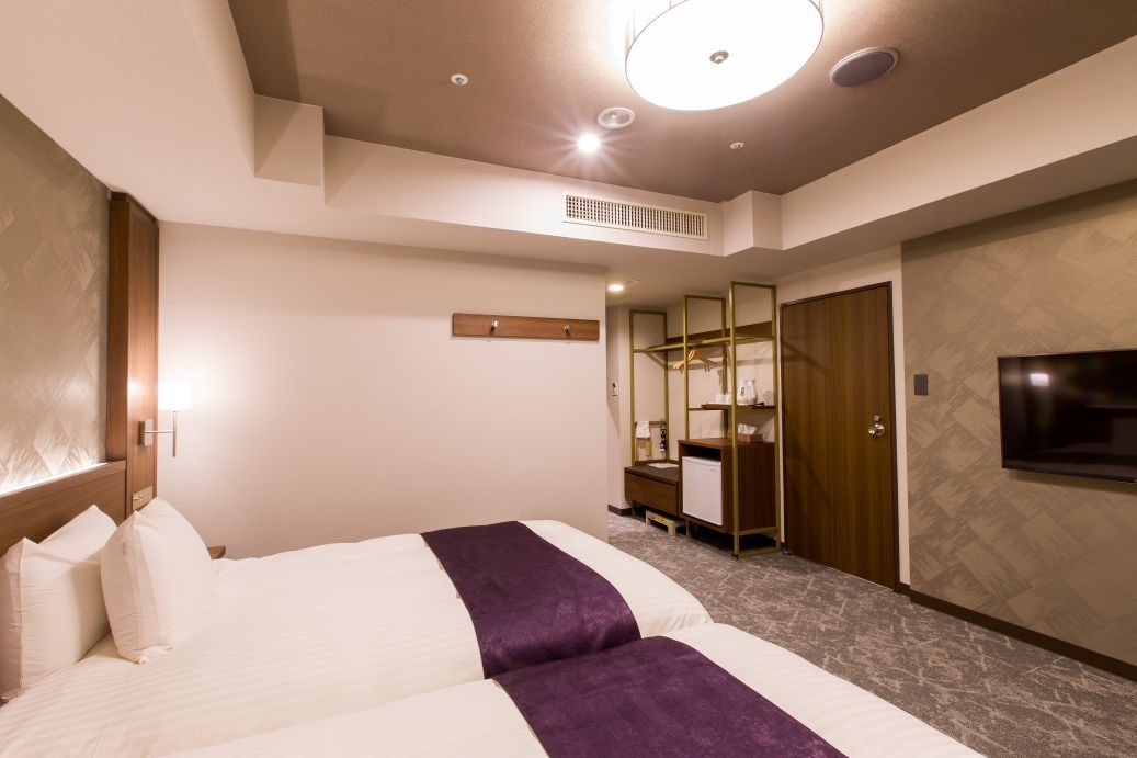 【ちょっと贅沢★スイートな夜】レイトチェックアウトの素泊りスイートプラン（食事なし・禁煙）