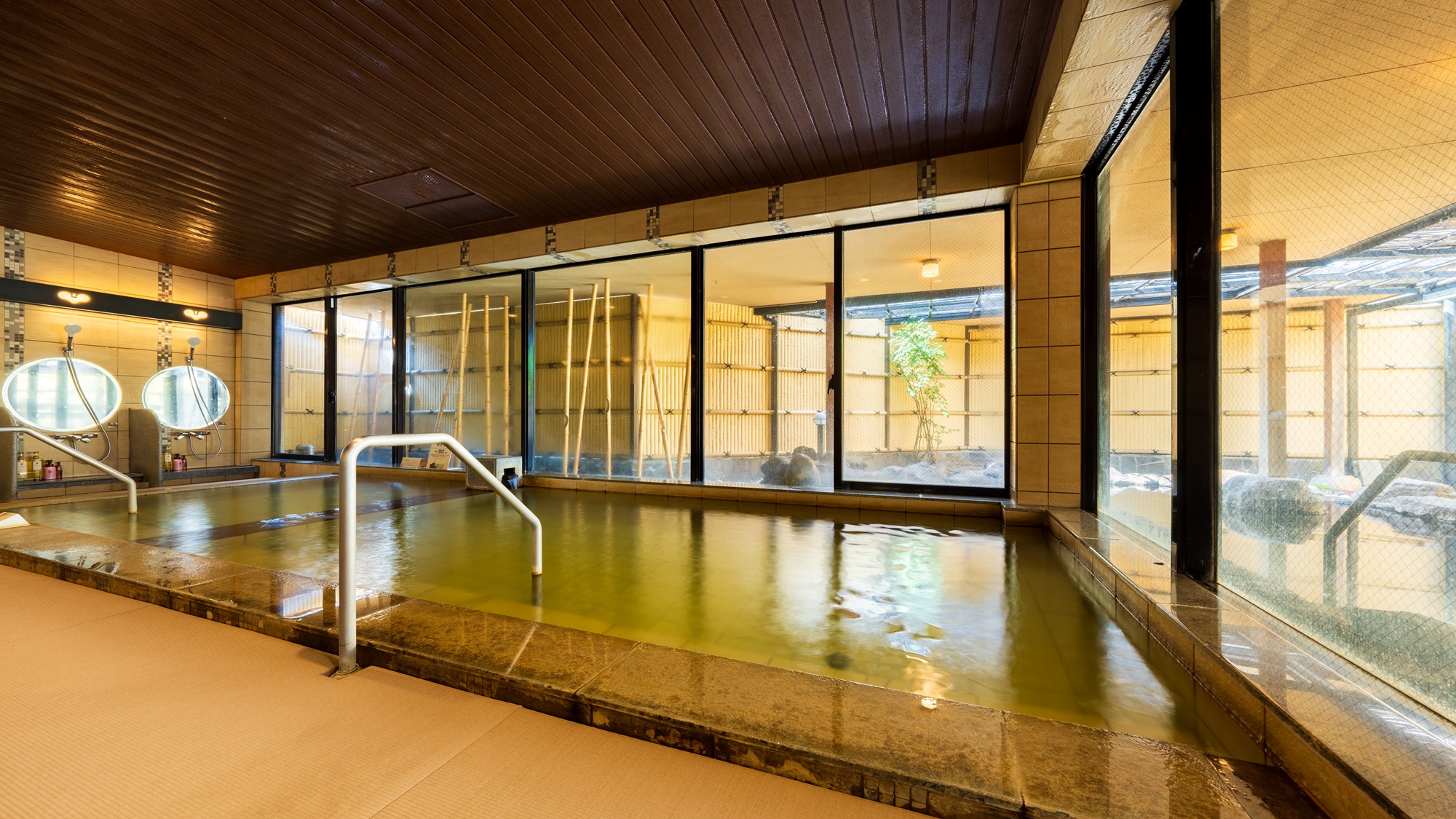 女性大浴場|畳敷きにリニューアル!