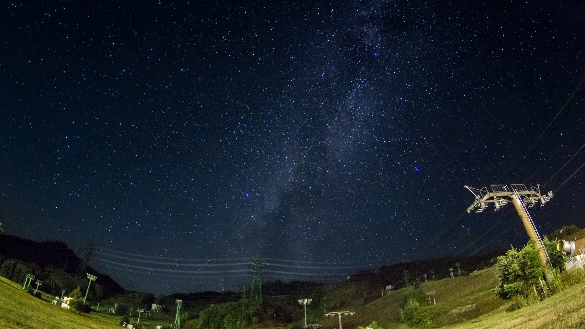 夏の星空　運が良ければ満天の星空が見られます。