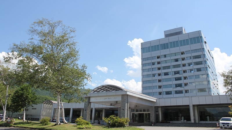 1泊2食付 ご夕食「和洋中バイキング+飲み放題付き」旬の味覚と美肌の温泉で寛ぐ絶景の高原リゾート