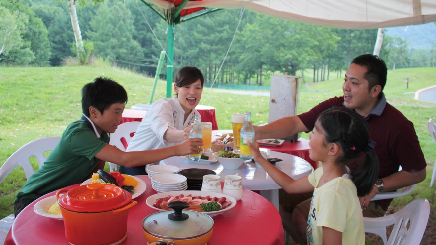 準備片付けいらずの楽々リゾートバーベキュー！後は焼いて食べるだけ♪(夏季限定)