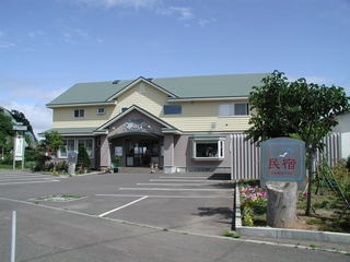 民宿海のやの外観