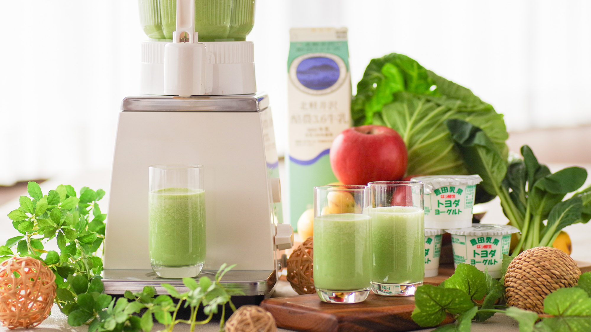 【モーニングブッフェ】地元豊田乳業さんの牛乳とヨーグルトを使用し飲みやすく仕上げています。