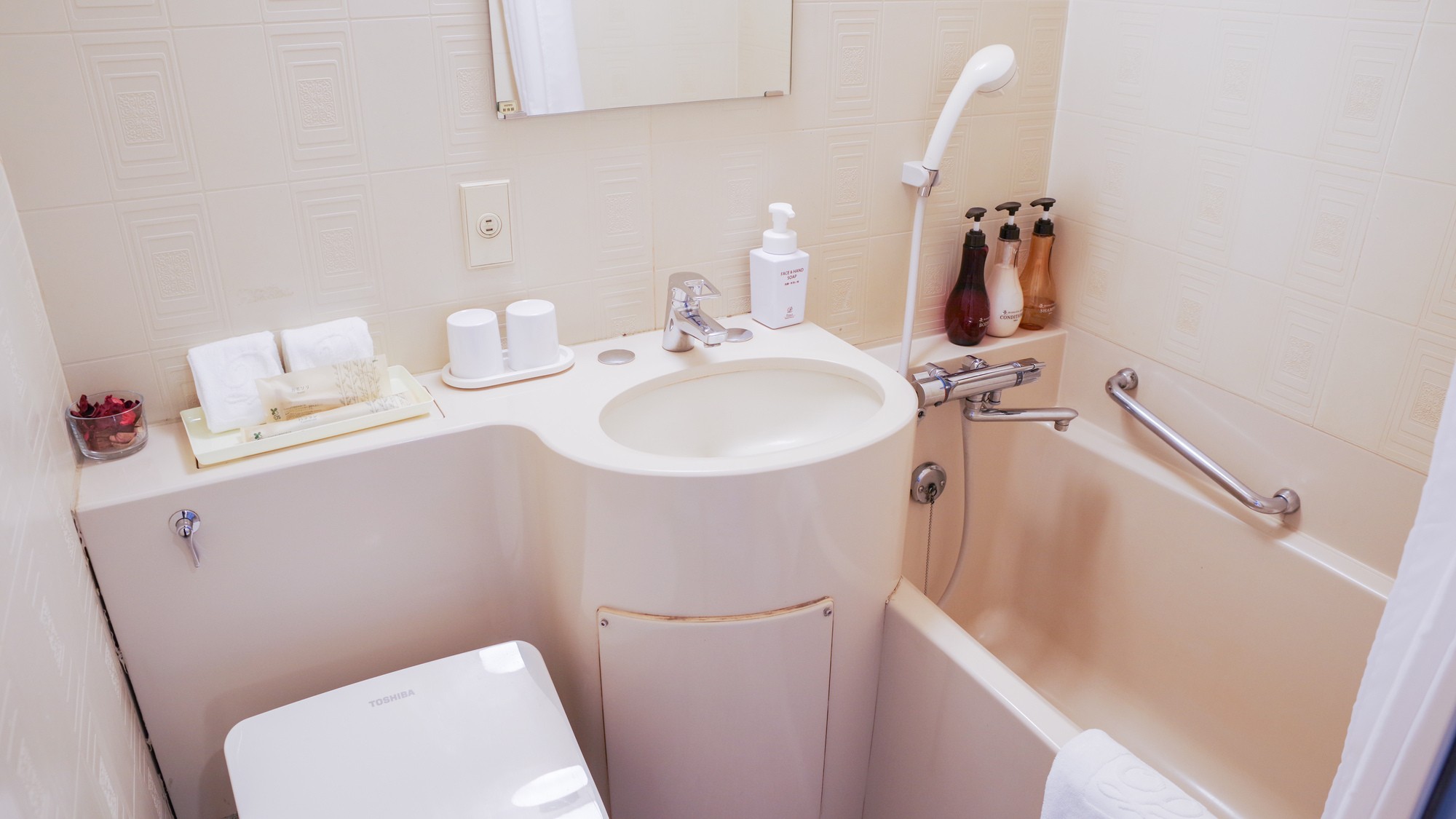 【東館ツインルーム】バスルーム