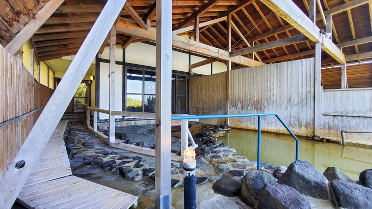 【スタンダード】新鮮な津軽の幸に舌鼓♪深浦の旬魚と地元食材を楽しむ海鮮会席プラン