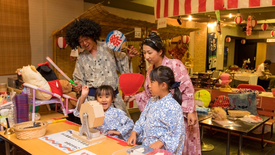 【お祭りひろば】明治館の人気の縁日が復活（2023年11月7日より再開）19時－21時開催（不定休）