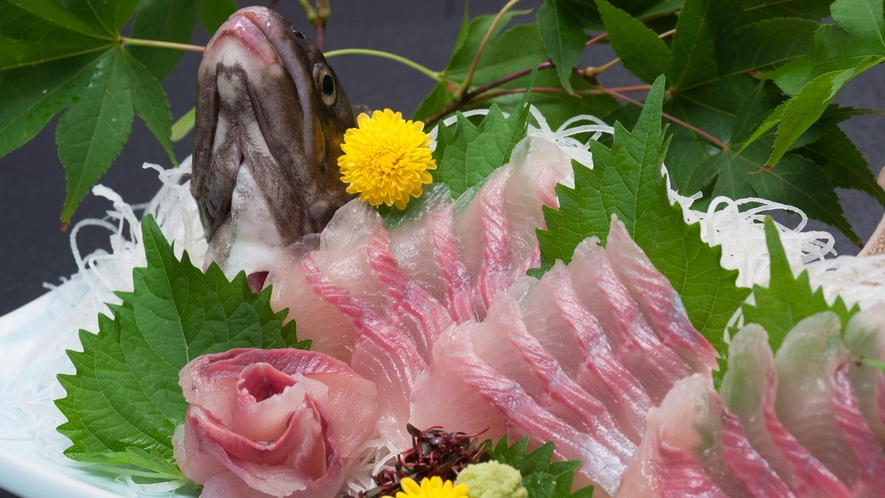 【別注料理　岩魚のお刺身】（1～2人前）1皿　3,300円（税込）