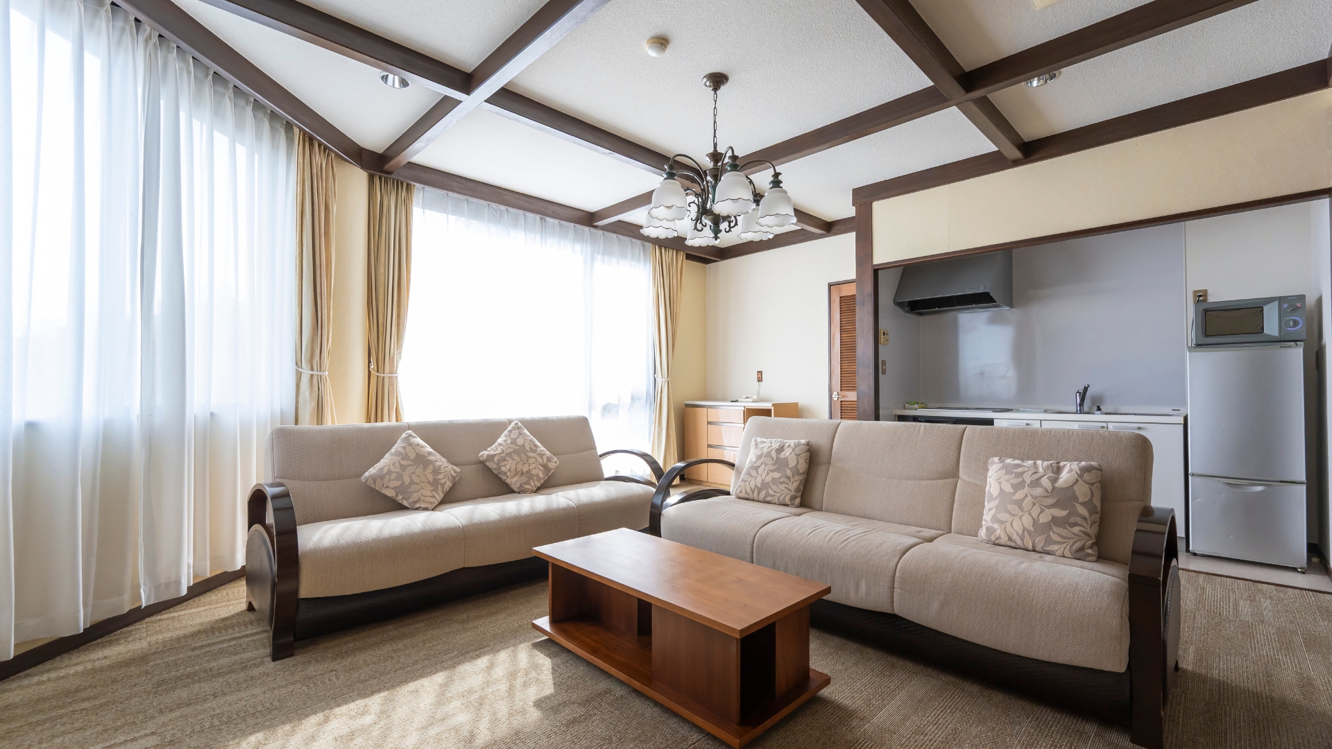 デラックス石風呂タイプ78平米6名用和室＜八丈島6〜10号＞