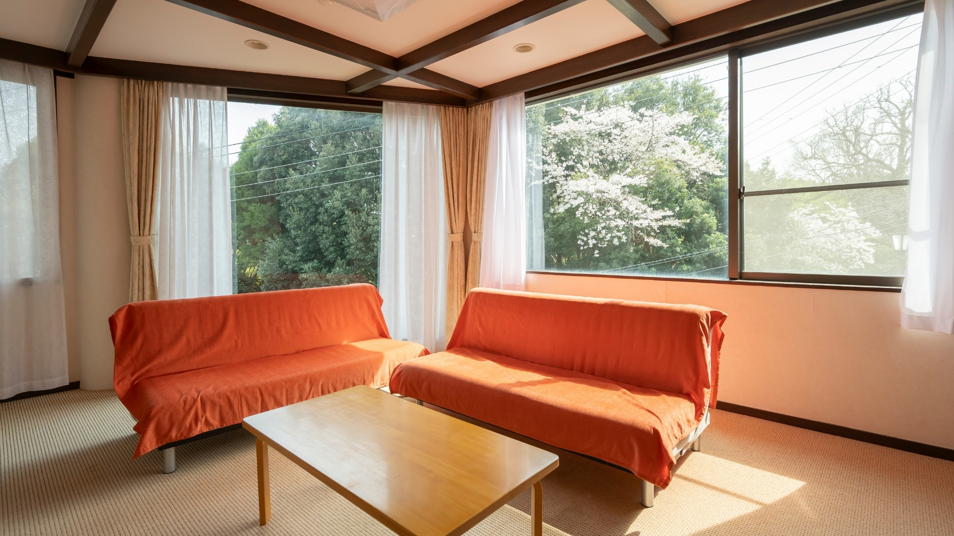 デラックス70平米4名用洋室ベッド2+2 ＜八丈島1・2号＞