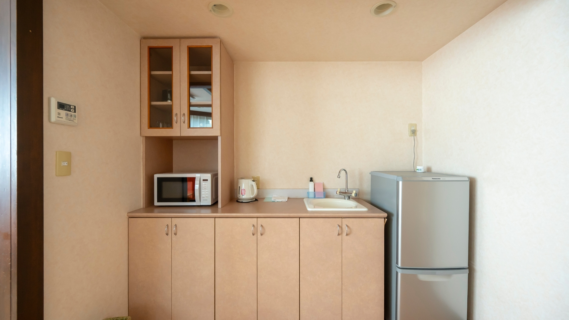 デラックス70平米4名用洋室ベッド2+2 ＜八丈島1・2号＞