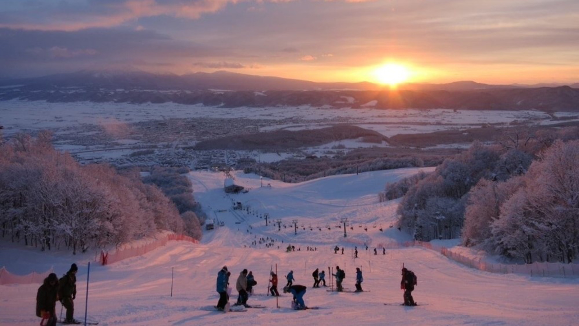冬体験♪　食べて遊んではしゃぐ！エンジョイクーポン6枚付き〜朝食＆温泉付