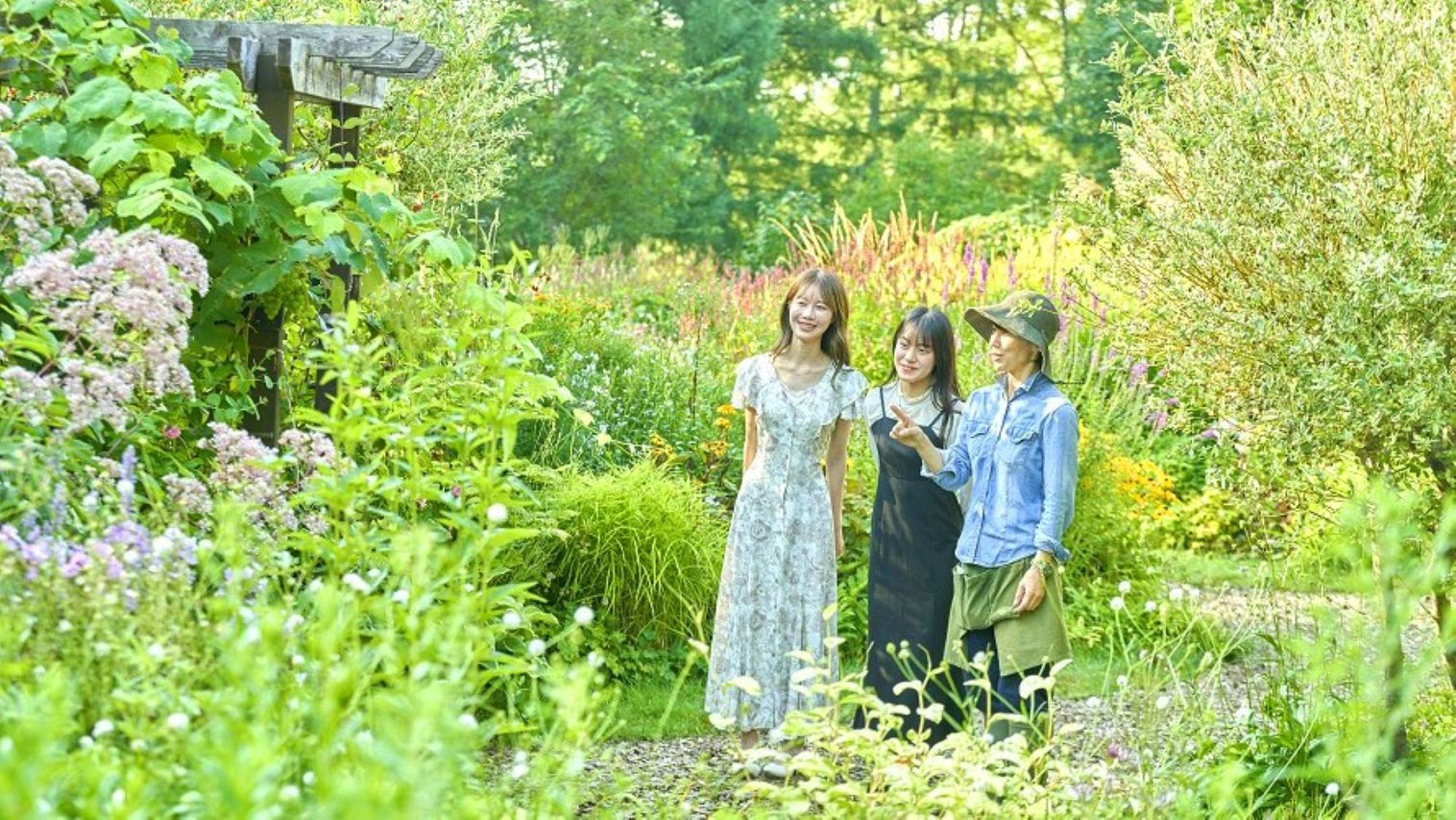 夏体験♪食べて遊んではしゃぐ！エンジョイクーポン６枚付き〜朝食＆温泉付