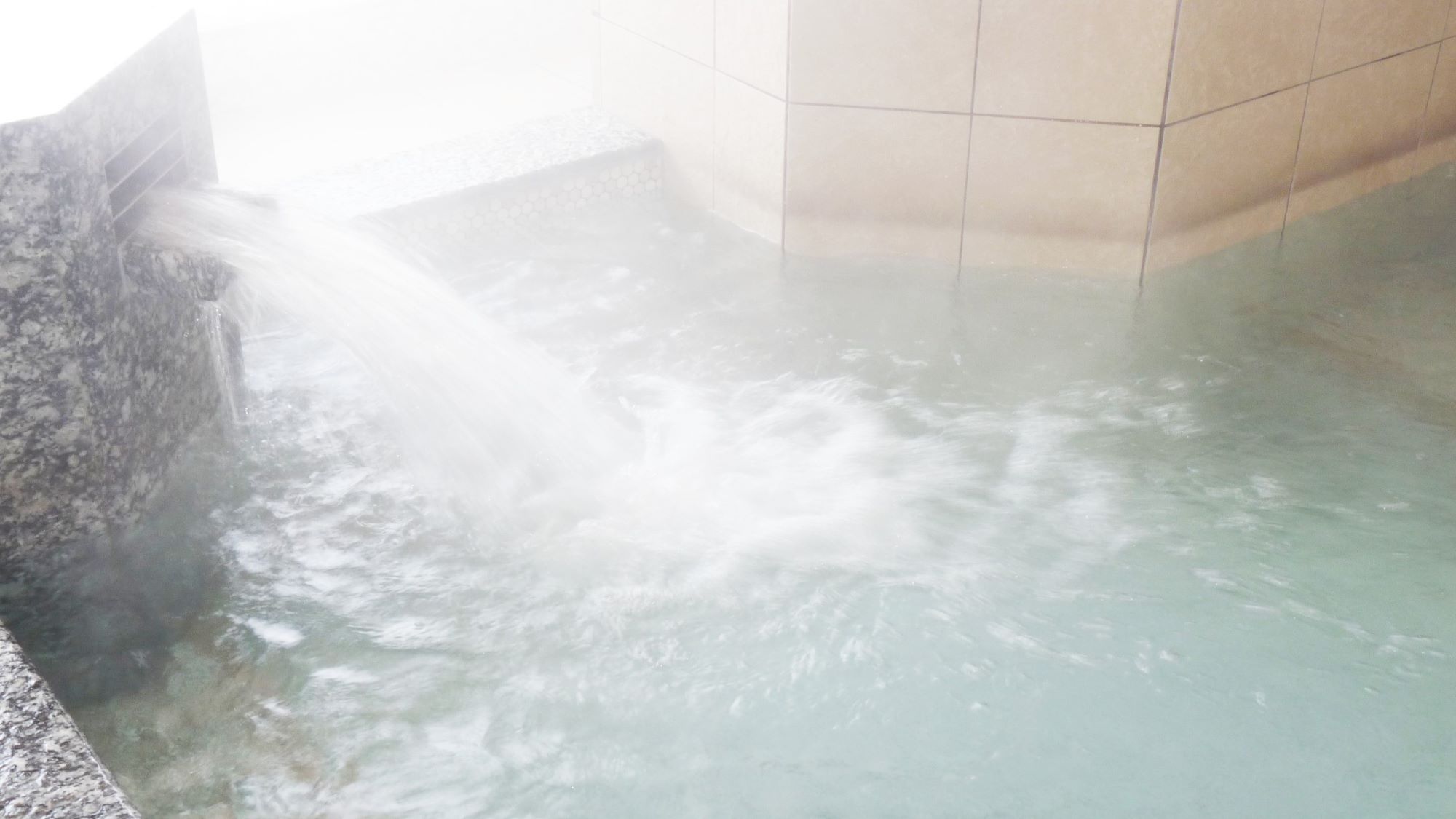 紫彩の湯【外風呂】　