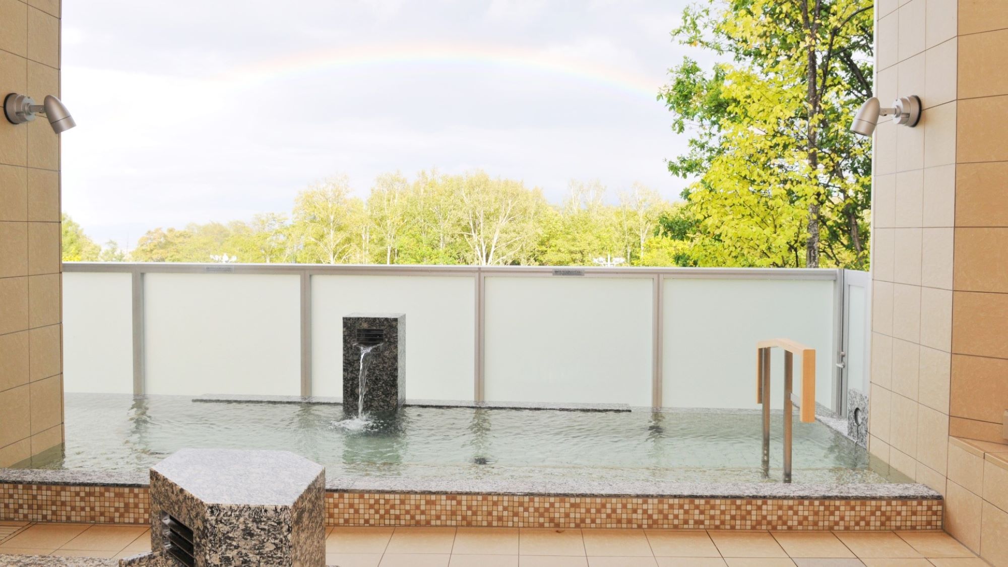 紫彩の湯【外風呂】　