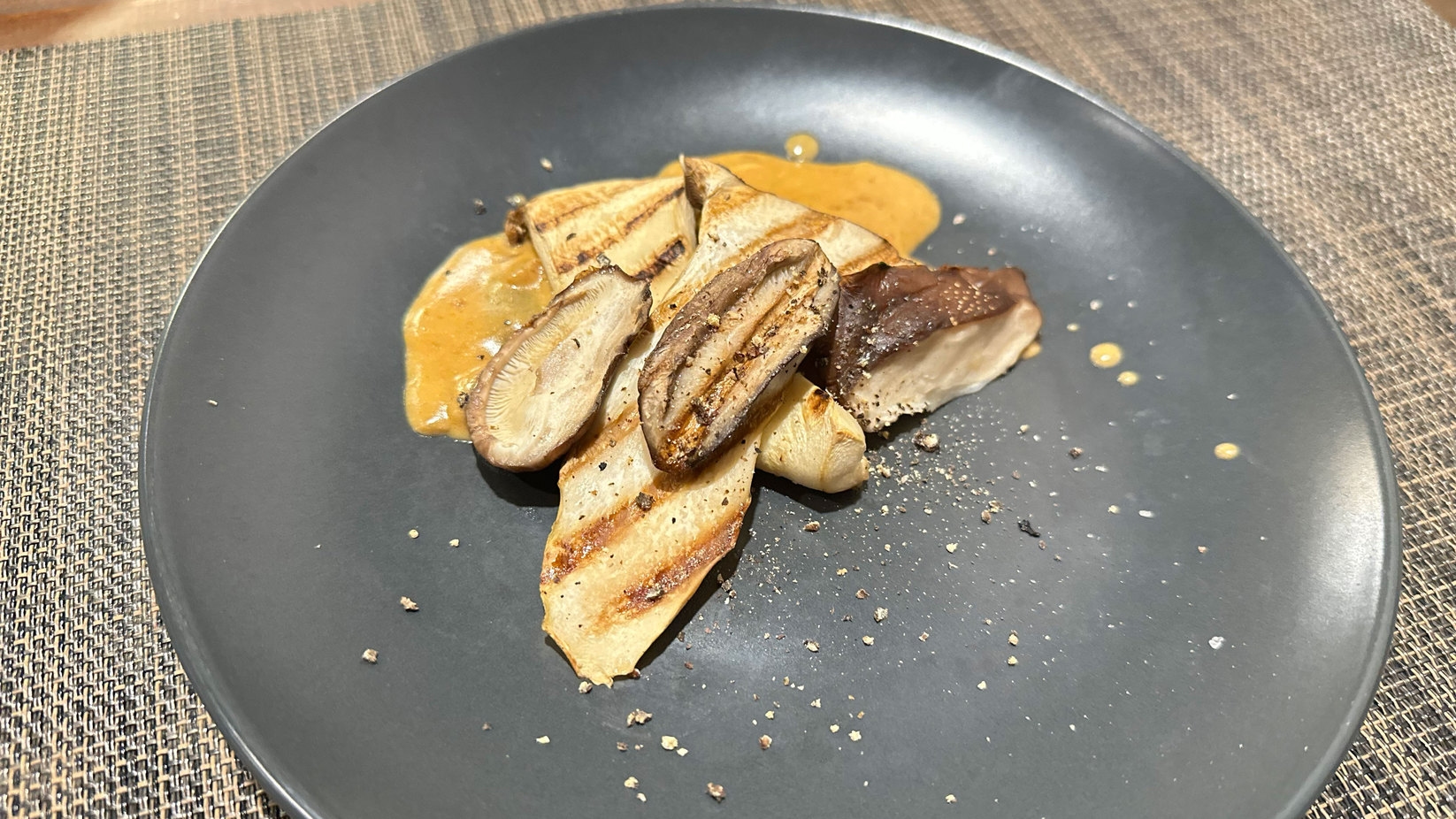 【秋〜春限定！2食付】メインは日替わり「会津産黒毛和牛ディナー」ステーキまたはしゃぶしゃぶを堪能