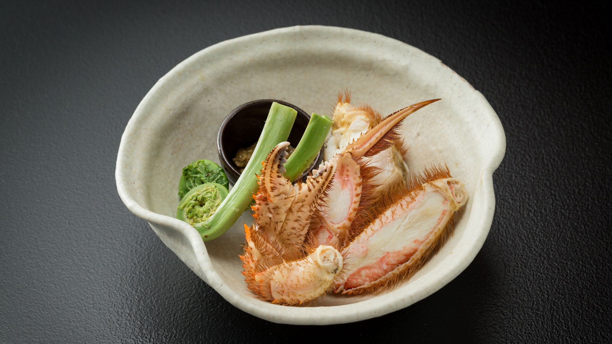 〜春限定〜のどぐろ・能登牛・毛蟹・蛍烏賊を堪能する料理長厳選・贅沢旬会席【部屋食】