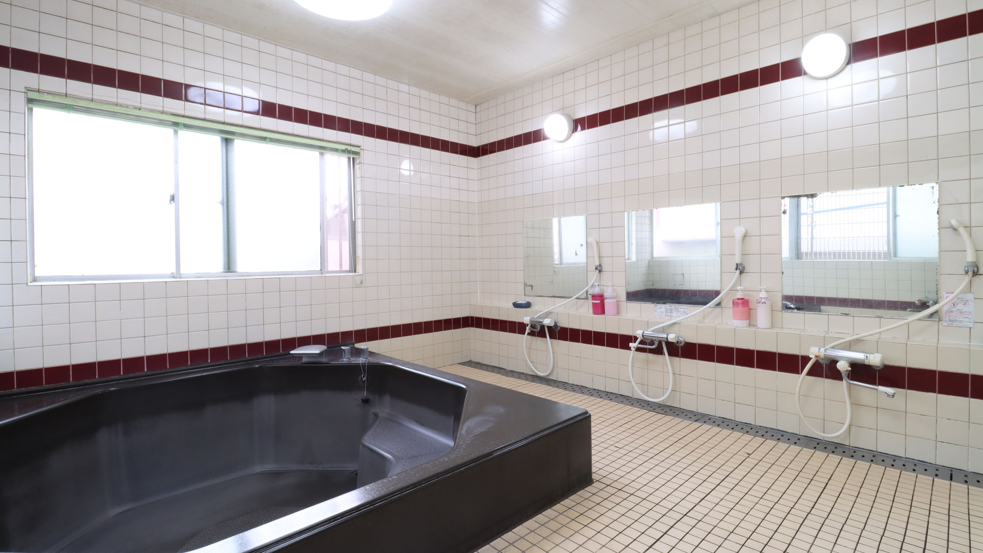 【お風呂】団体さん向け中浴場