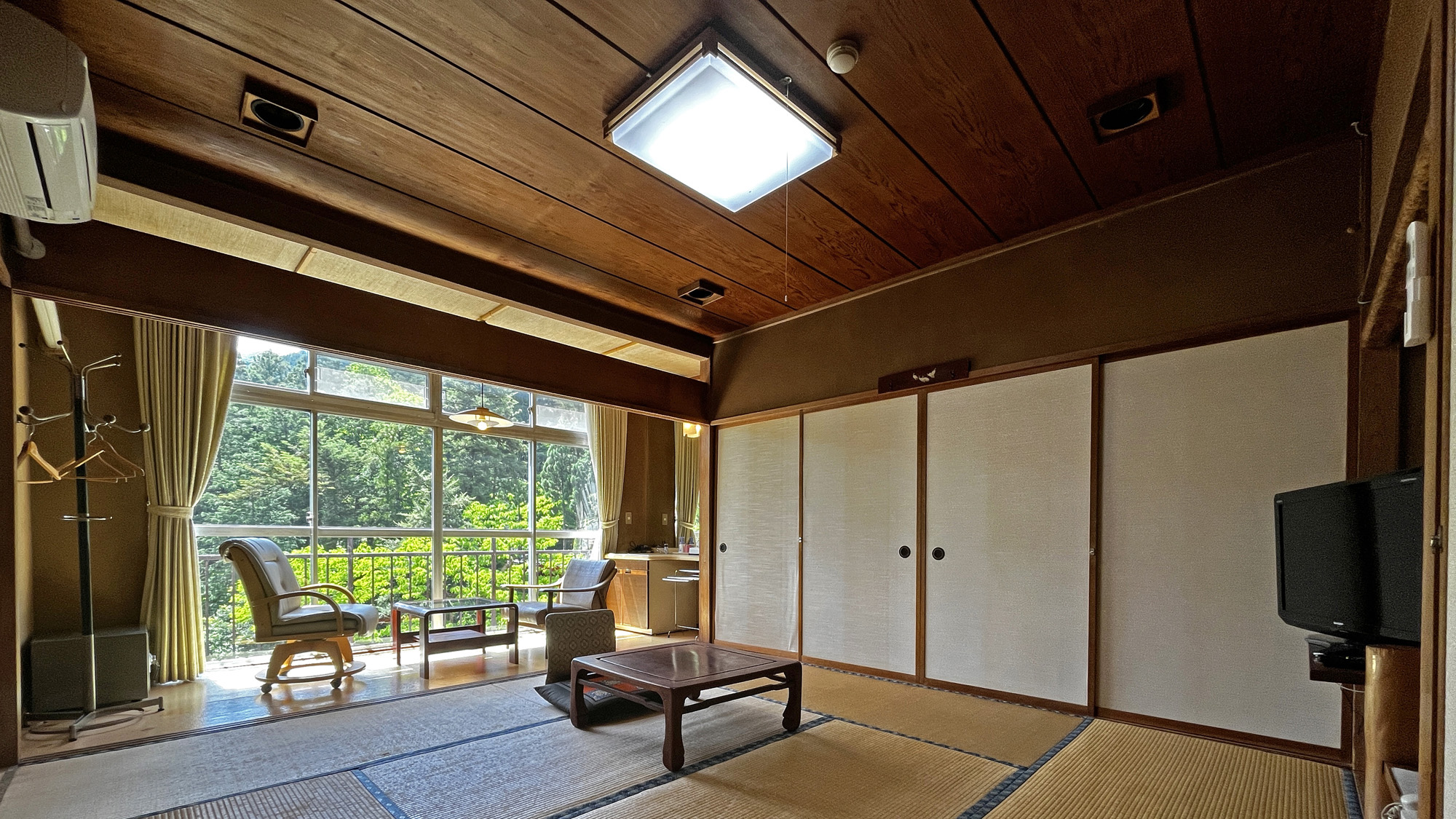 1-4名◆6-12畳和室：6-12畳和室タイプのお部屋。こちらは8畳タイプのお部屋「曙」*