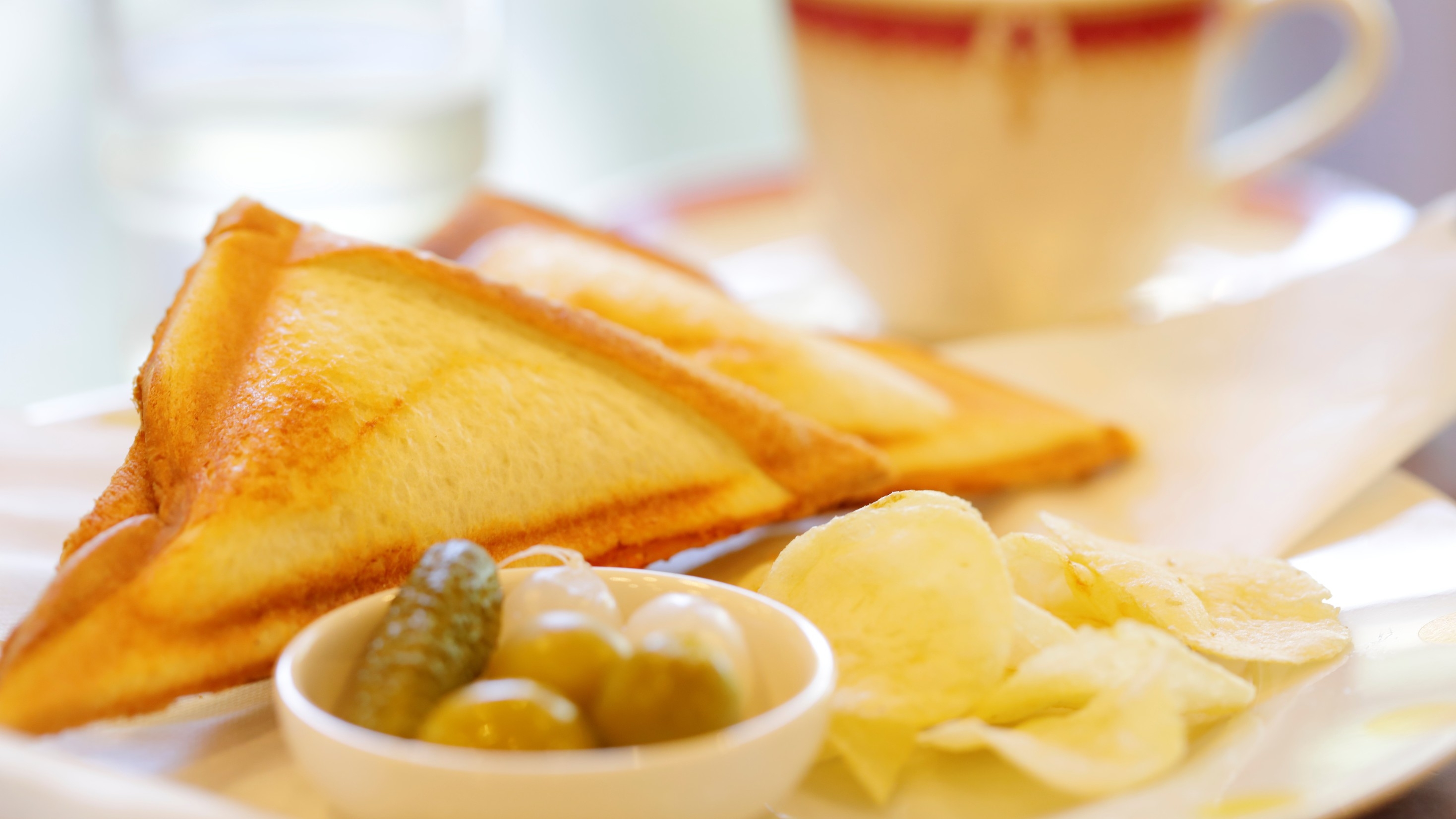 【選べるカフェセット】軽食・ドリンク・ケーキ付♪23時までチェックインOK！素泊まり×箱根ステイ