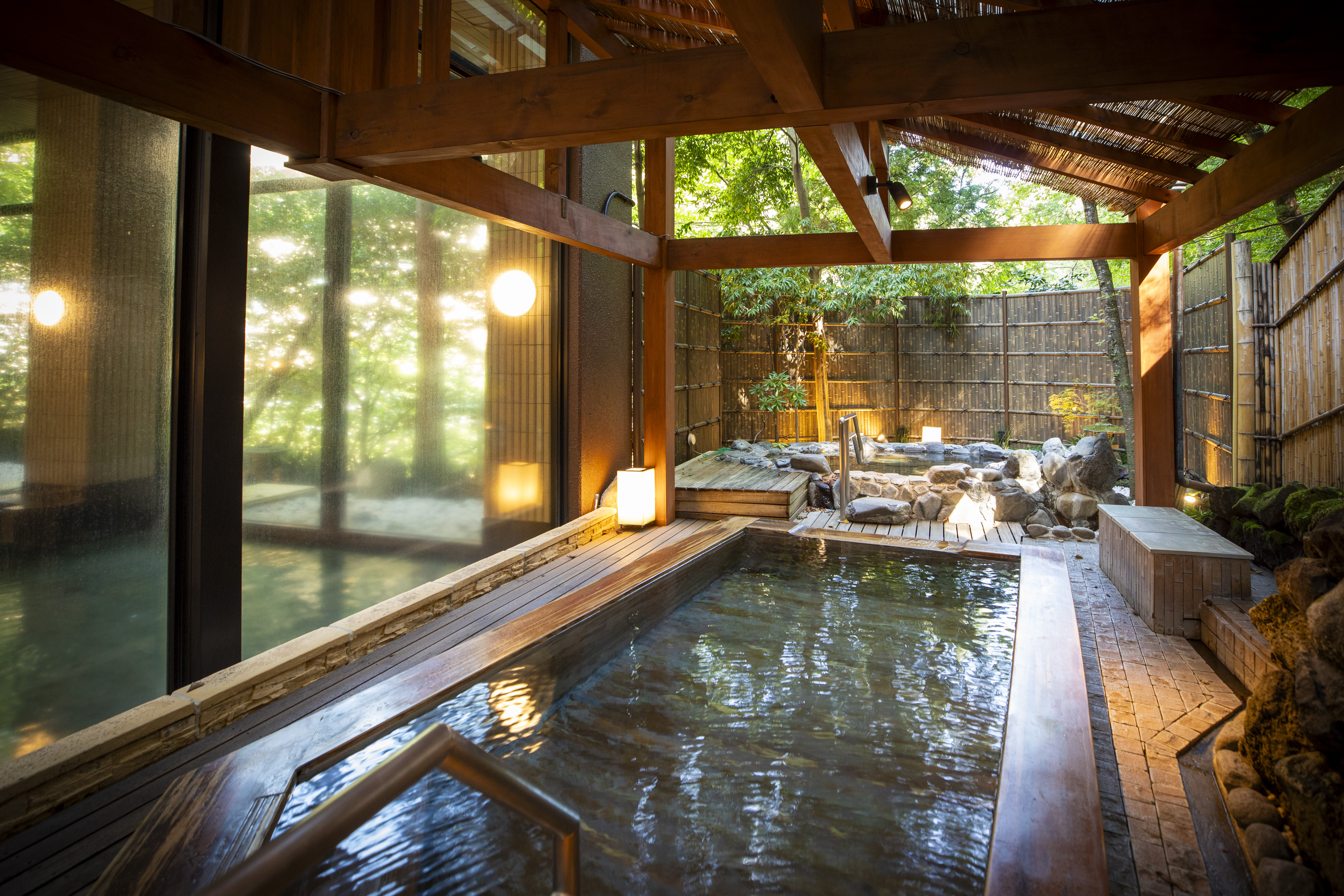 【にの湯】露天風呂