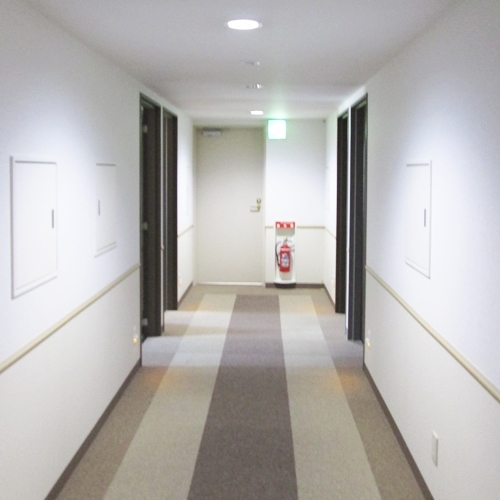 [Corridor of the room ♪]