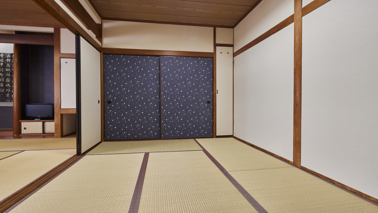 本館和室14畳:リビング