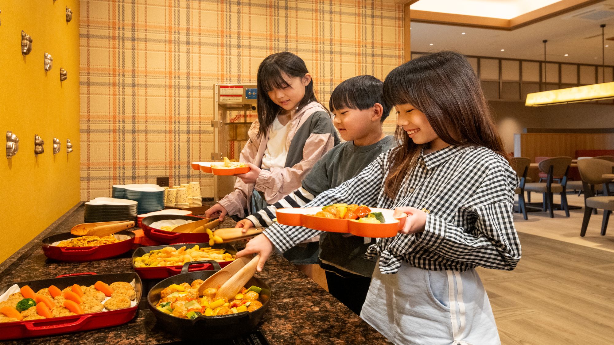 お子様が楽しめるキッズコーナーも充実