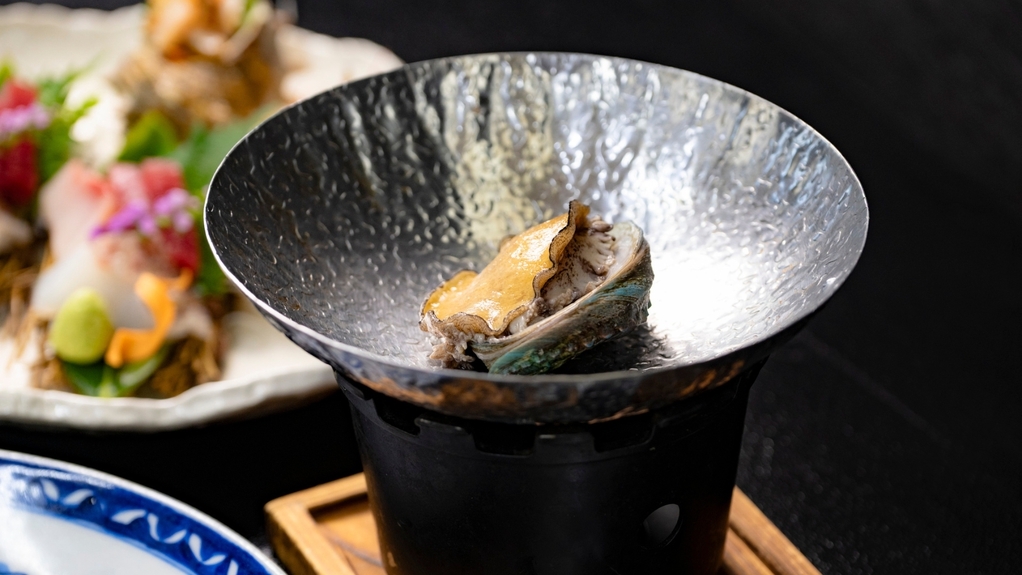 【早割30】最大7，200円OFF！きわみ海鮮膳（金目鯛の姿煮等）＋貸切風呂特典付　食事場所おまかせ