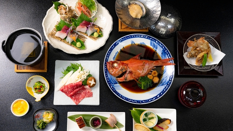 【早割30】最大7，200円OFF！きわみ海鮮膳（金目鯛の姿煮等）＋貸切風呂特典付　食事場所おまかせ