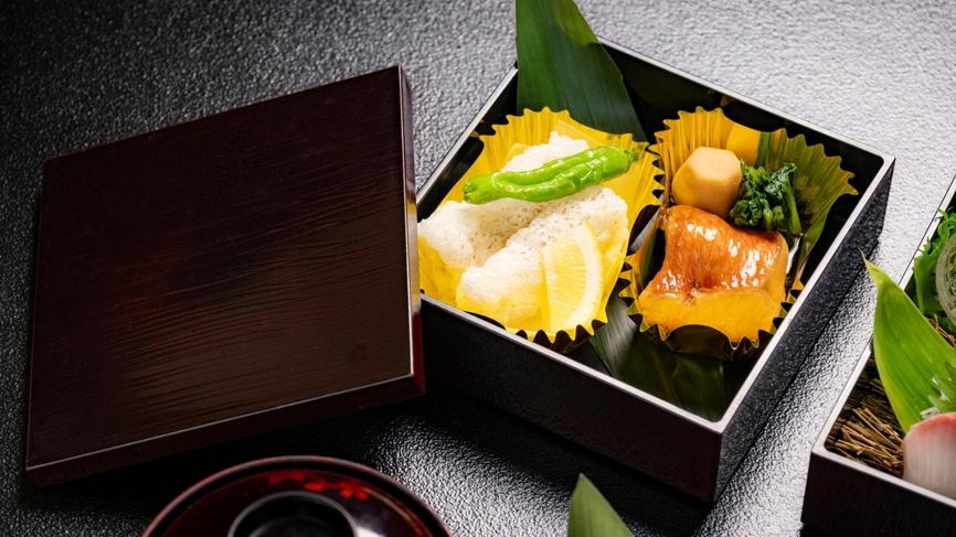 【おこもりプラン】お重・お部屋食　料理自慢の宿が作るお重をお部屋食で堪能！