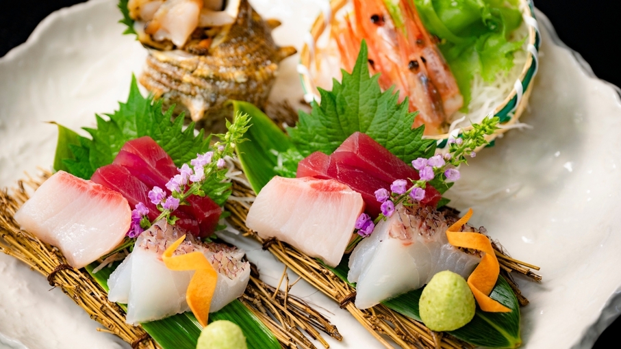 【早割30】最大7，200円OFF！きわみ海鮮膳（金目鯛の姿煮等）＋貸切風呂特典付　食事場所おまかせ