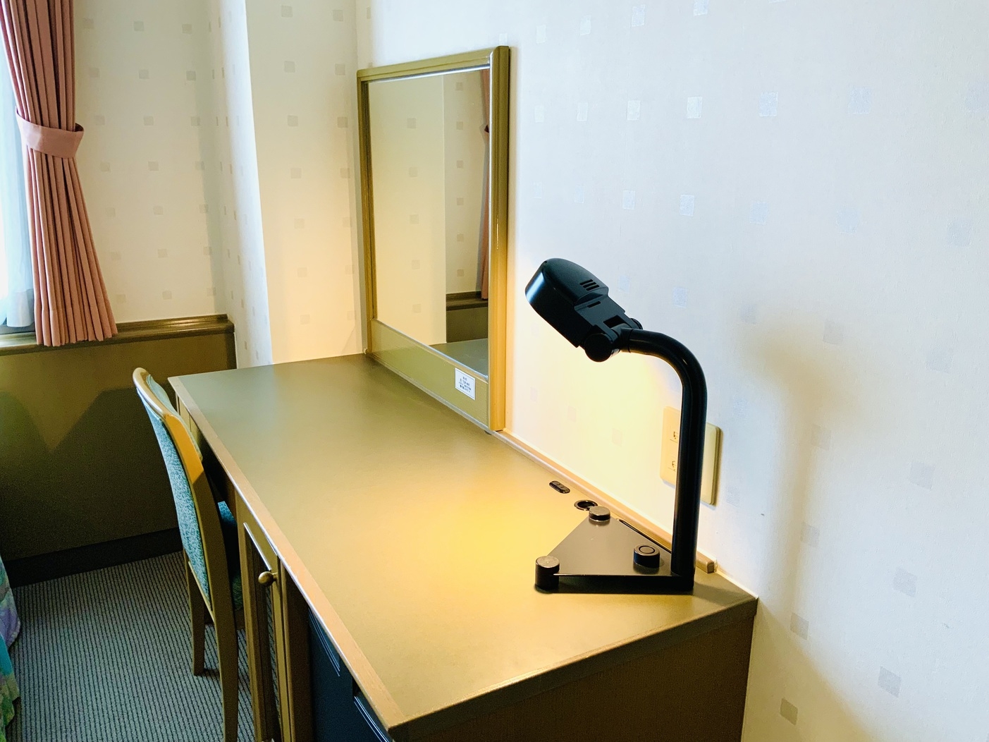 【ビジネス応援プラン】空港近く！朝食付ビジネススティ！