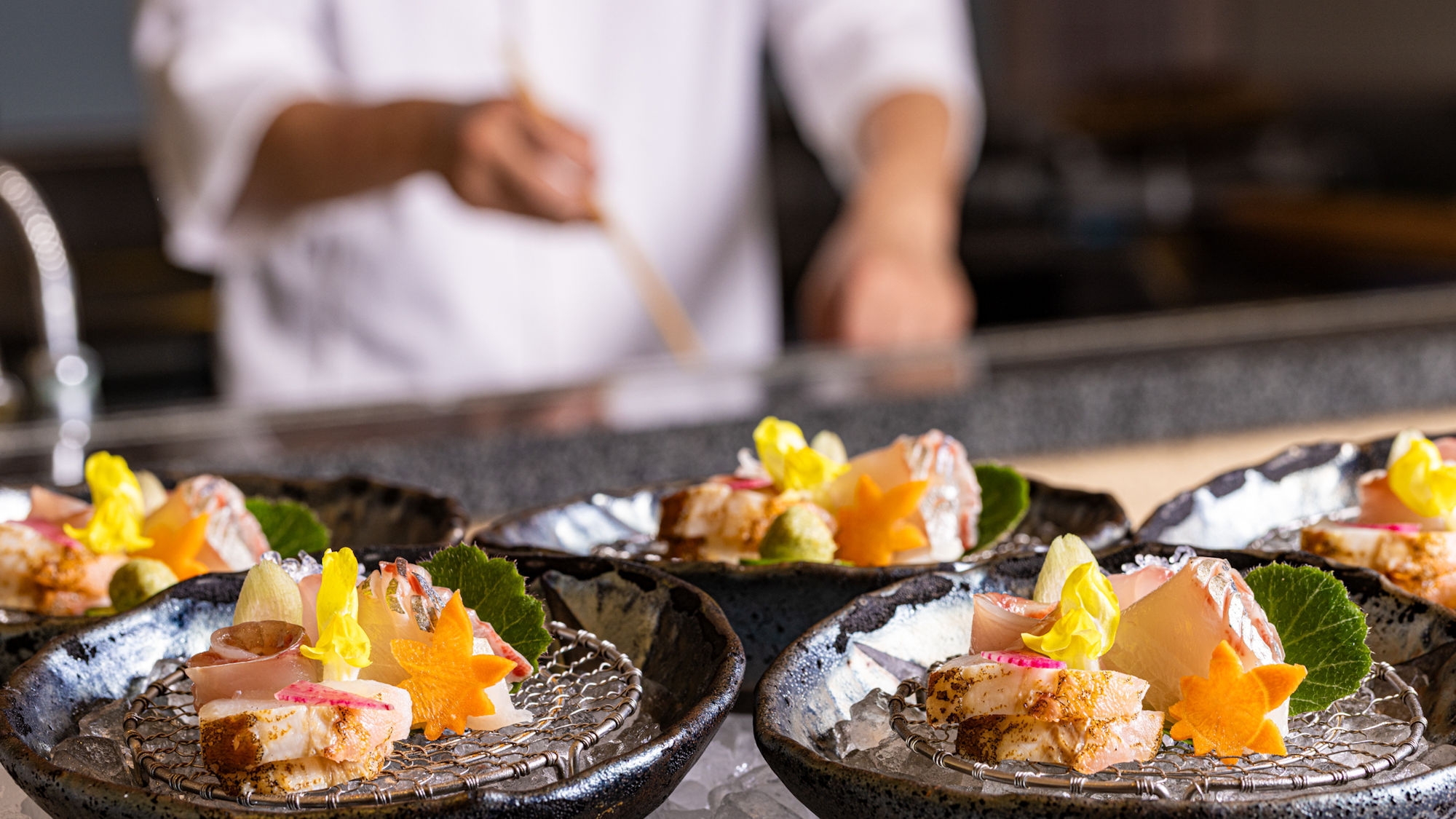 完全無敵のプレミアム晩餐バイキング〜70周年だけの、三時代グルメ航路