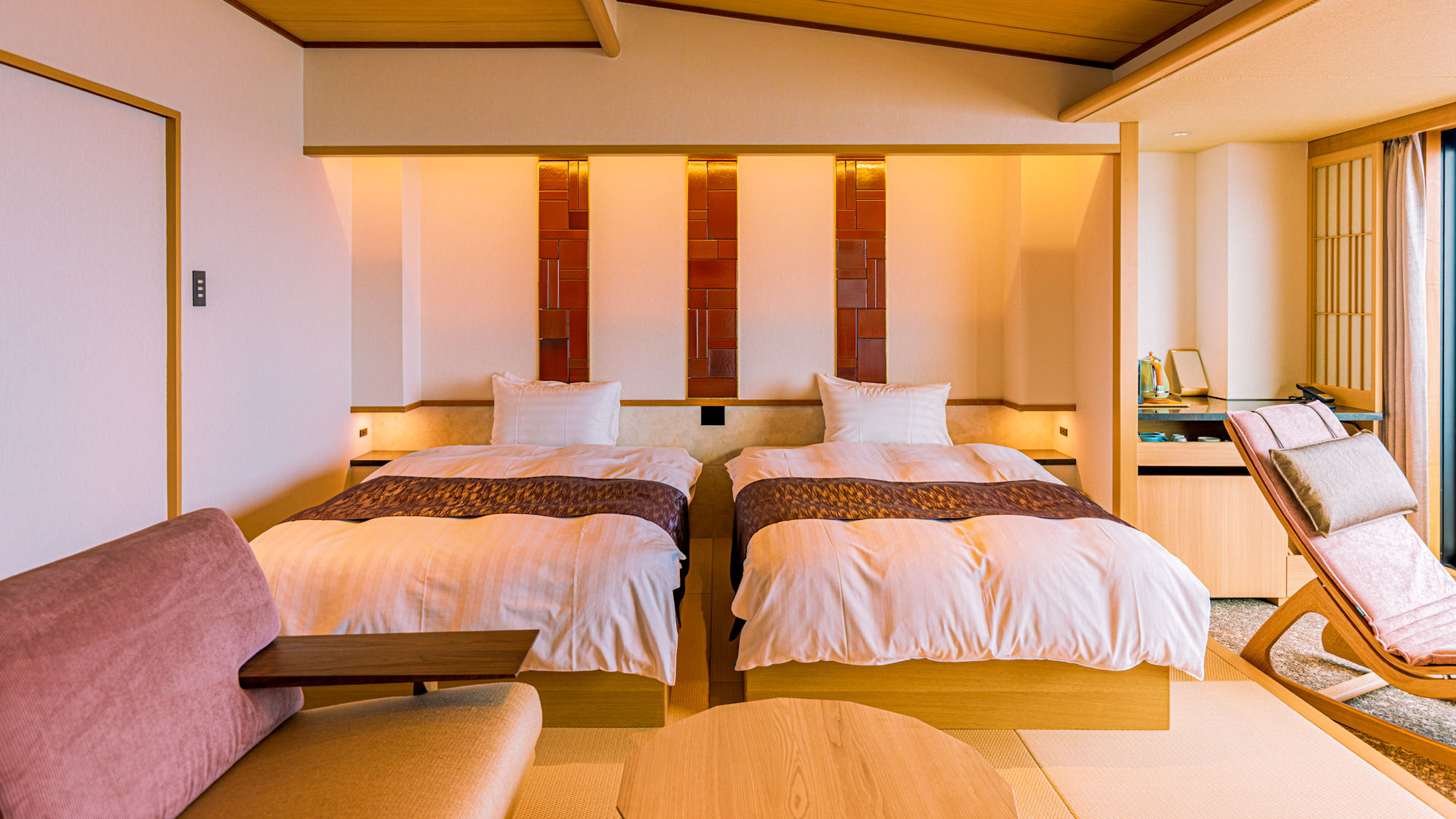 和モダン和洋室　『凪波』（40.2平米）【禁煙室】