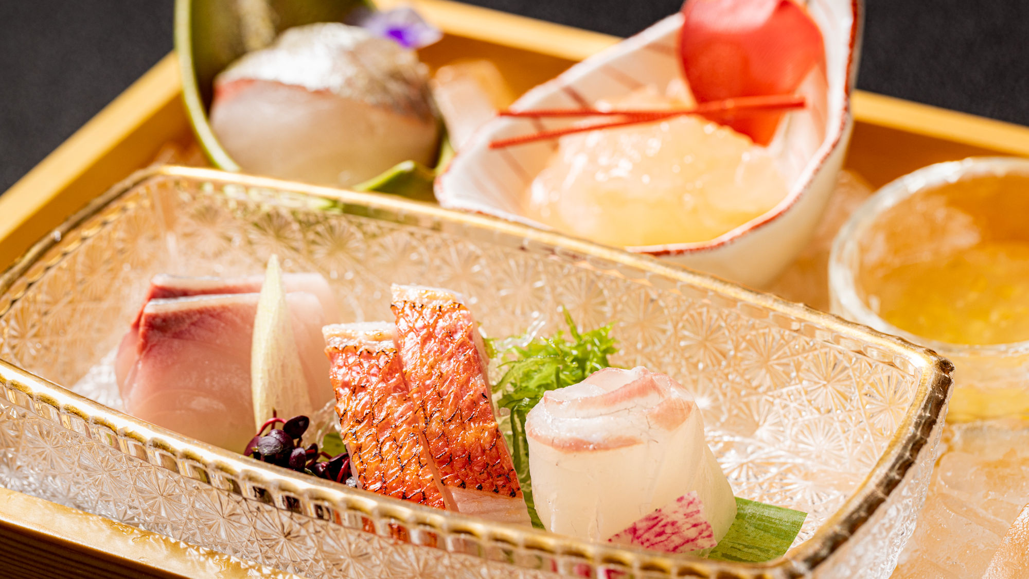 25年初夏　お造り一例（漁師町フルコース）