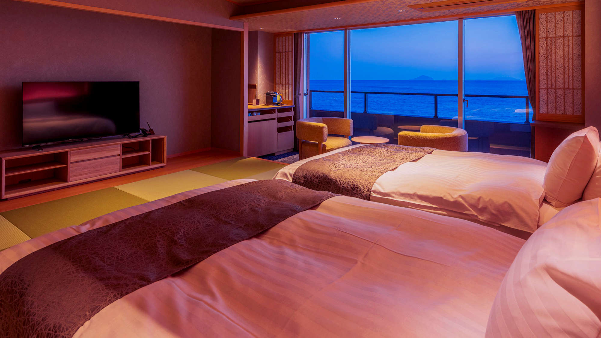 和モダン和洋室　『月波』