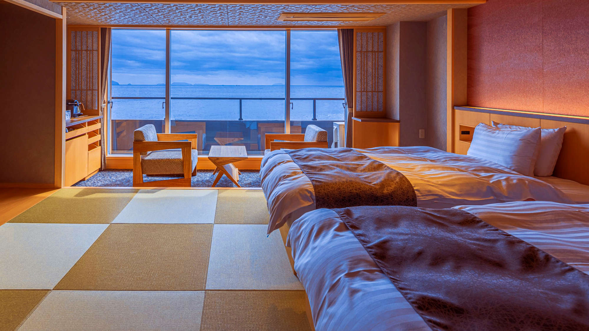 和モダン和洋室　『月波』