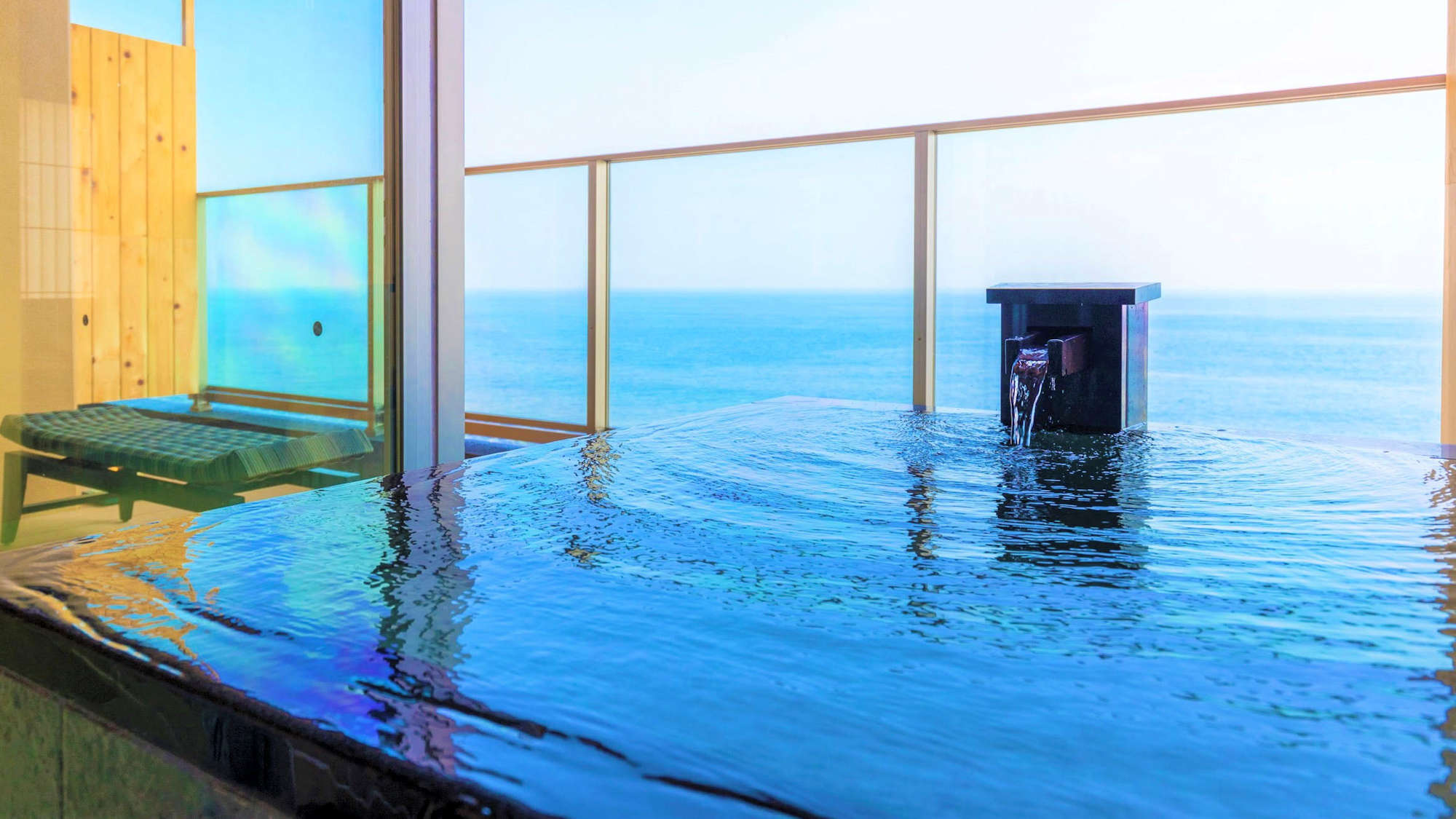 温泉掛流し露天風呂付絶景和モダン『海生』