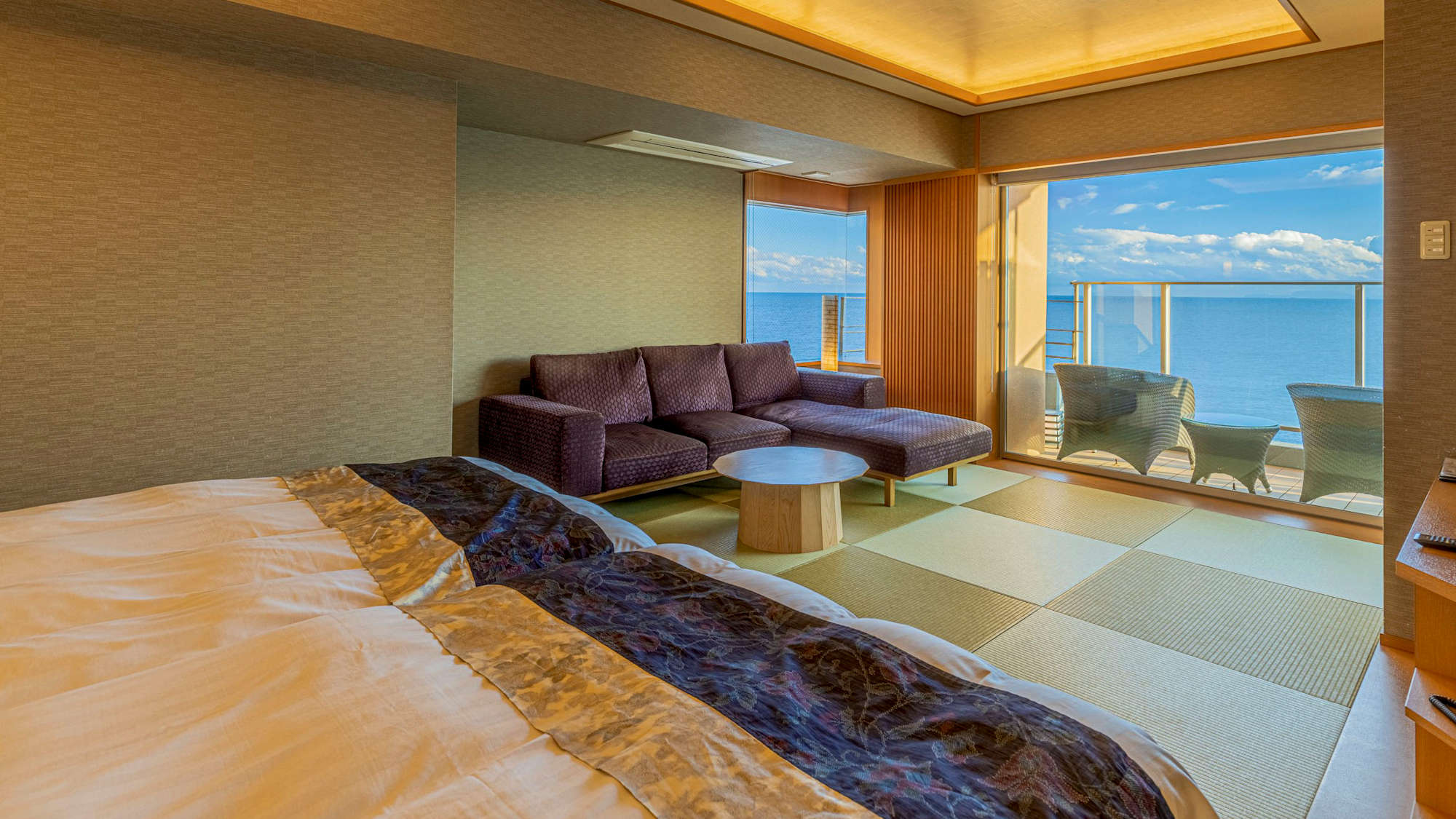 温泉掛流し露天風呂付絶景和モダン『粋』