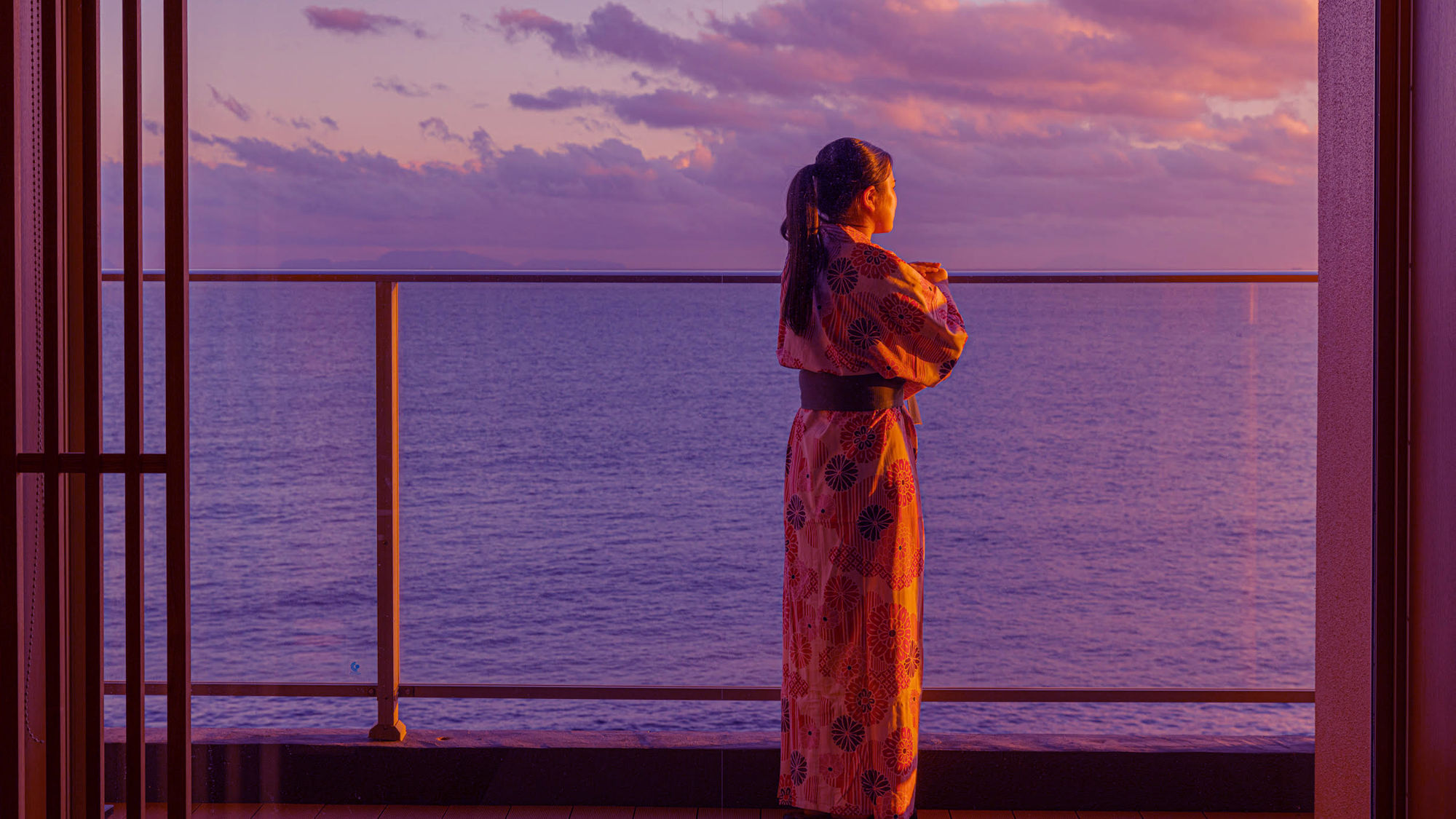 温泉掛流し露天風呂付絶景スイート『暁』