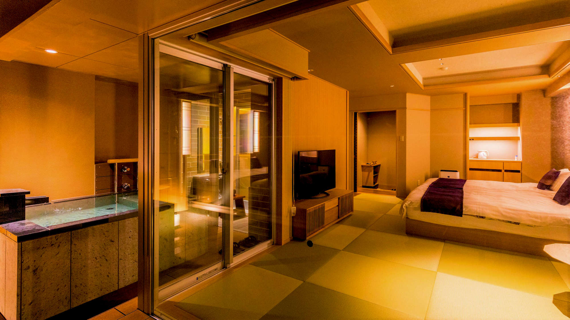 温泉掛流し露天風呂付絶景和モダン『海生』