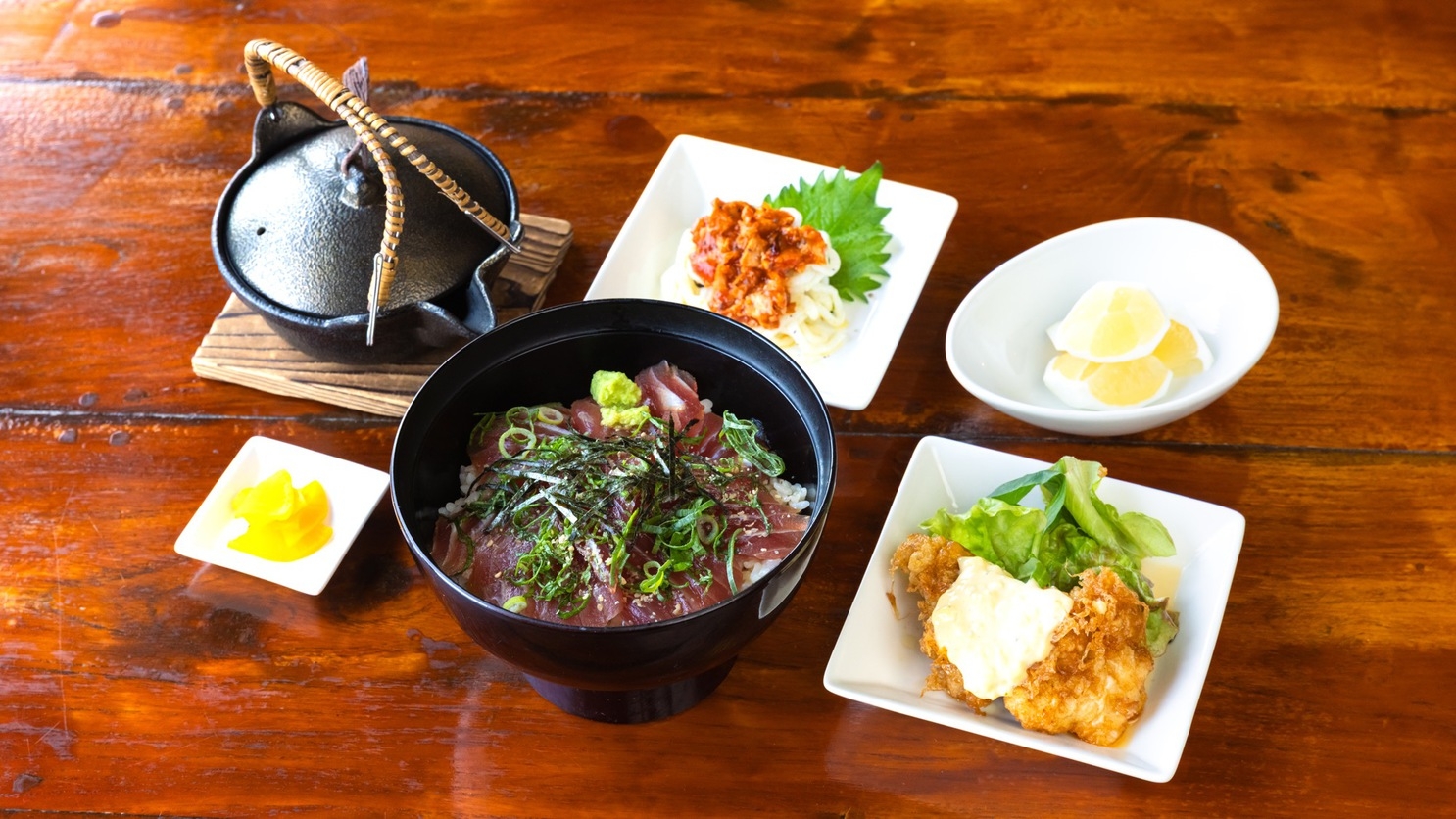 【1泊2食付】鰹めし茶漬けとチキン南蛮｜宮崎グルメプラン