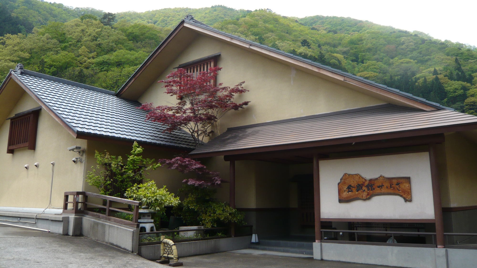 【谷川岳 純米大吟醸付き】群馬の恵み。自慢の月替わり会席と地酒”谷川岳”を楽しむプラン