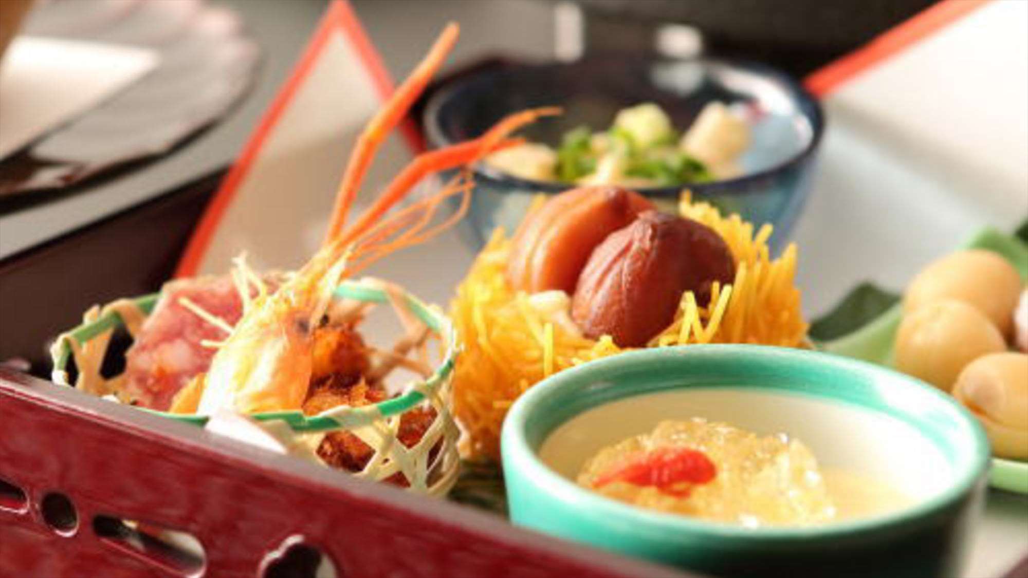 夕食一例　～前菜～地元の食材を使ったお料理を月替わりでご用意しております。※イメージ