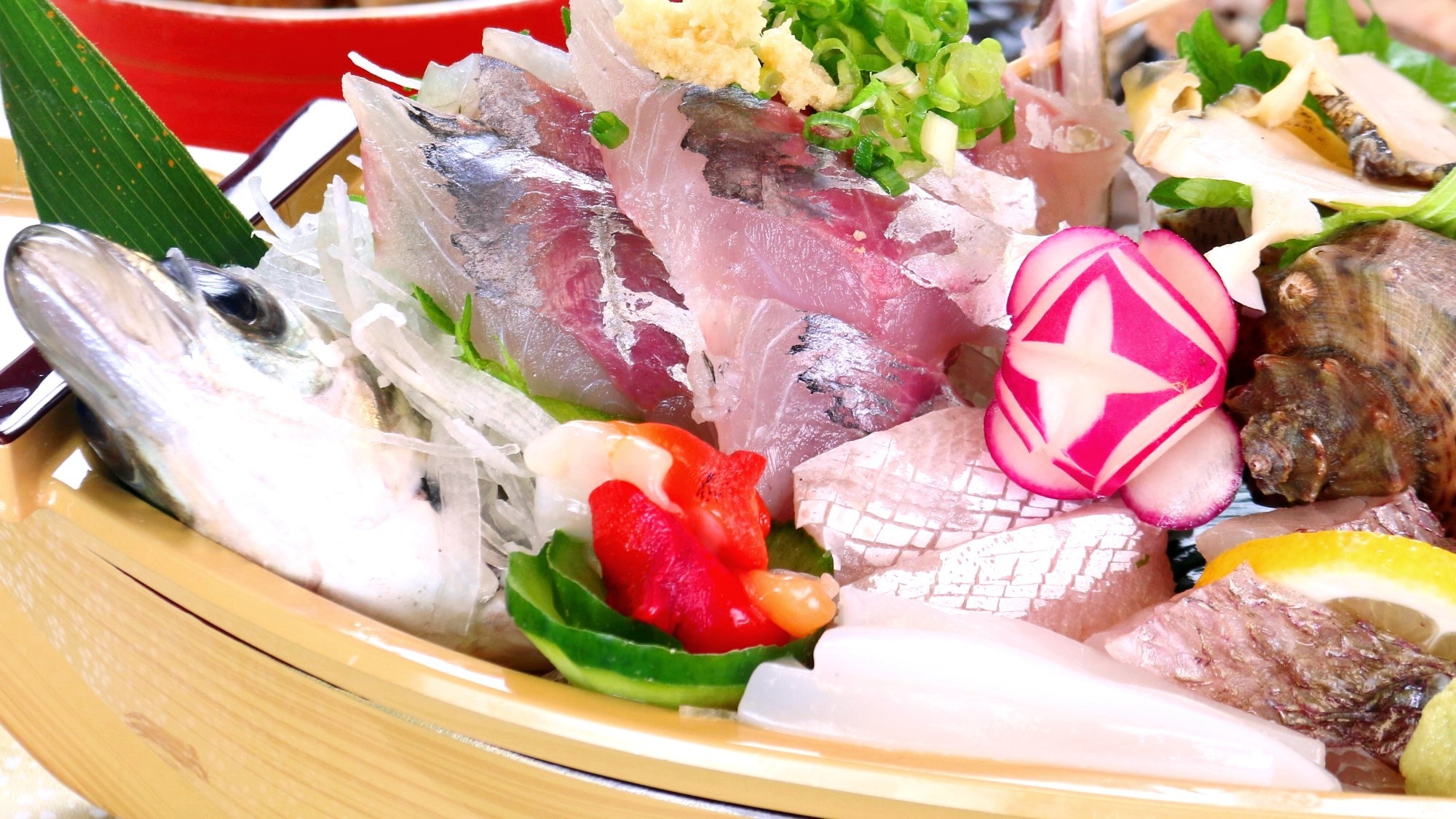 【グレードアップ舟盛りプラン】お刺身増量！新鮮な魚介を舟盛でご提供＜１泊２食付＞