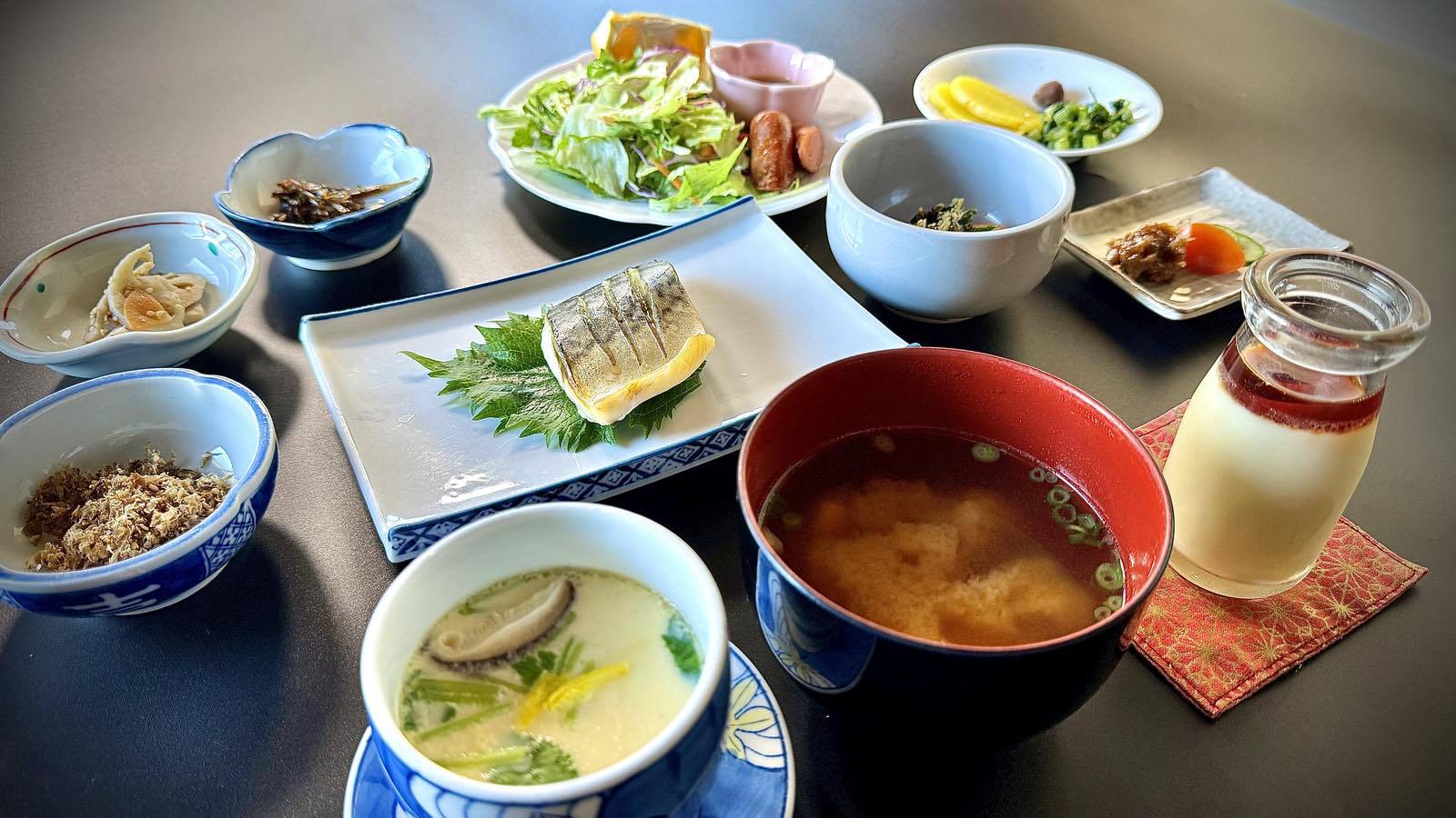 ついついゴハンが進んじゃう・・・★昔ながらの伊豆の朝食★チェックイン22時までOK！【朝食プラン】